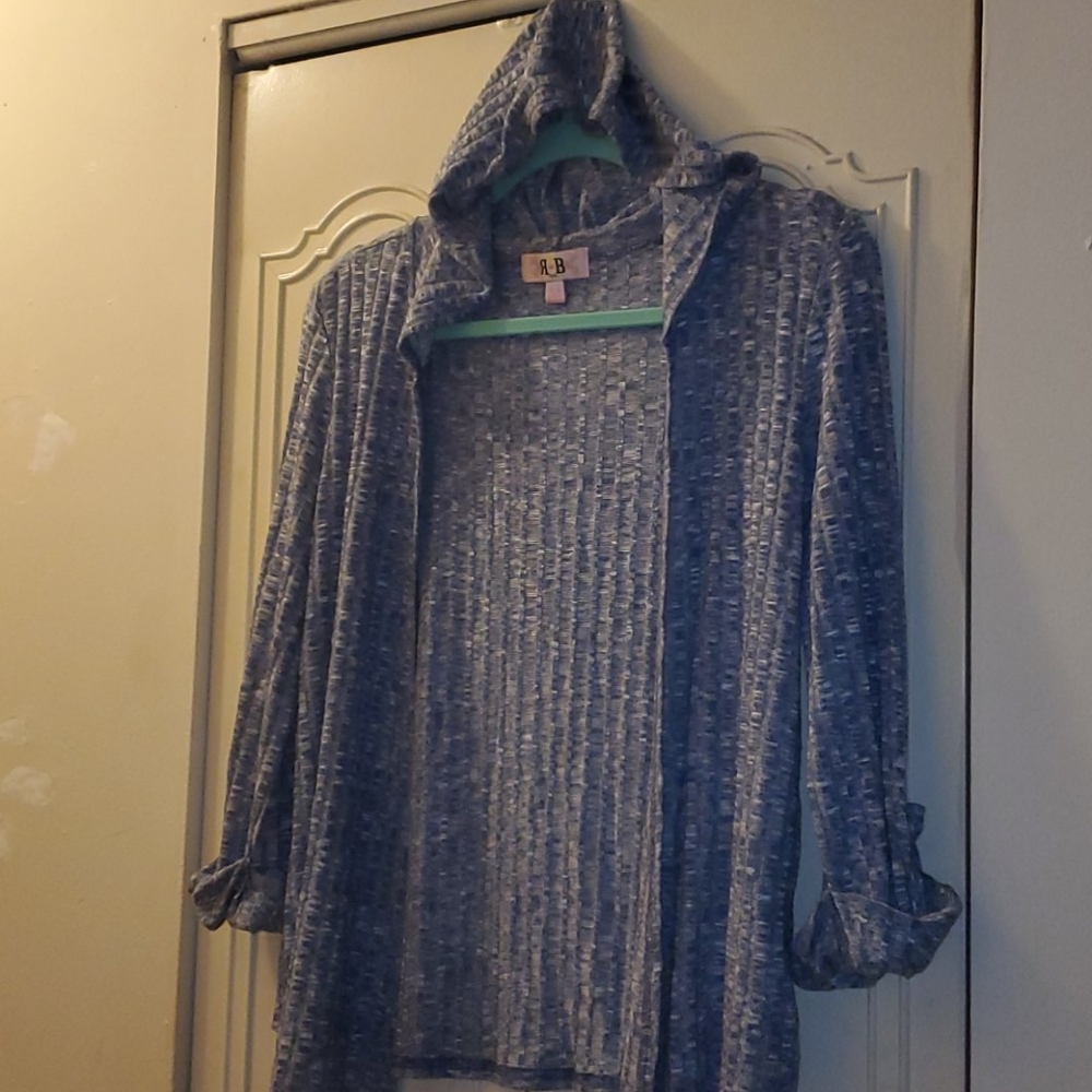 Cardigan - Picture 4 of 4